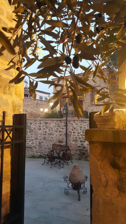 Aristonicus Boutique Hotel Bergama Bagian luar foto