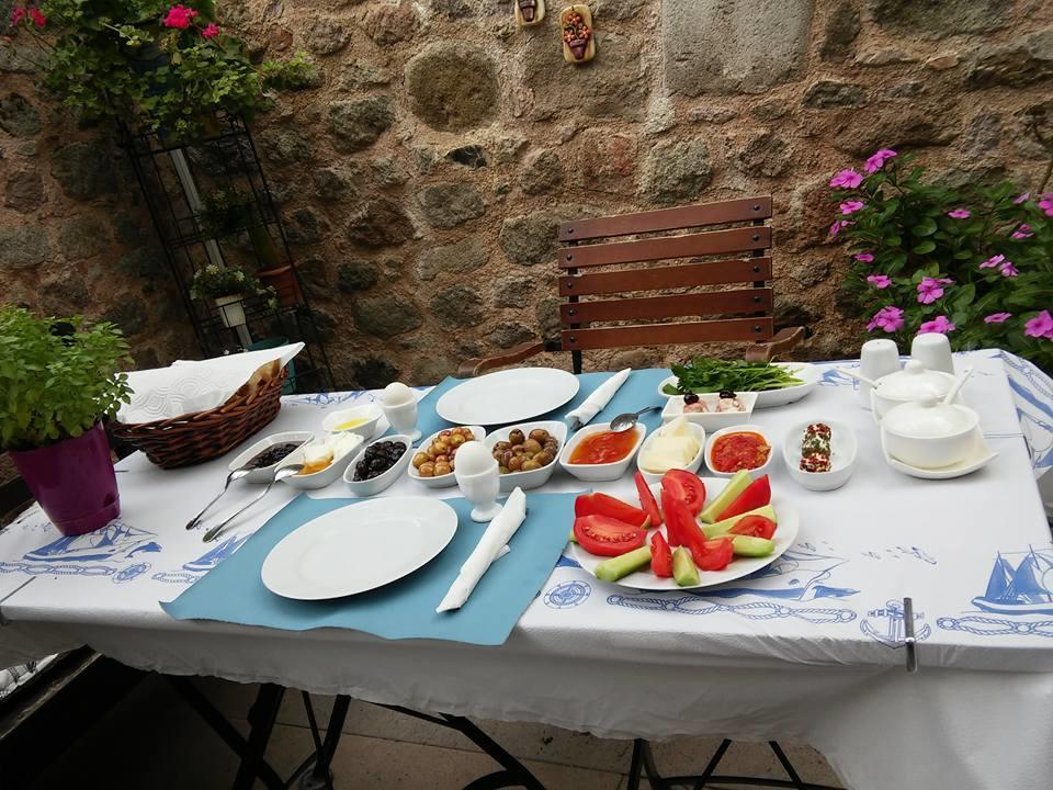 Aristonicus Boutique Hotel Bergama Bagian luar foto